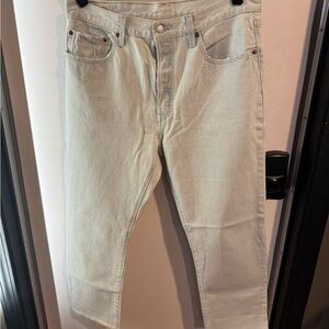 Levi's Light Wash Straight Jeans